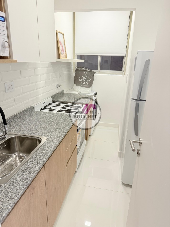 DEPARTAMENTO 2 AMBIENTE CON BALCON EN VENTA | PEATONAL CENTRO