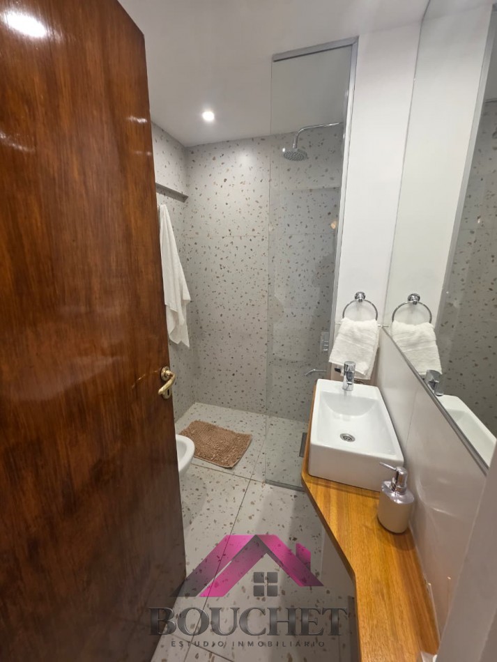 DEPARTAMENTO MONOAMBIENTE CON BALCON | PLAZA COLON 