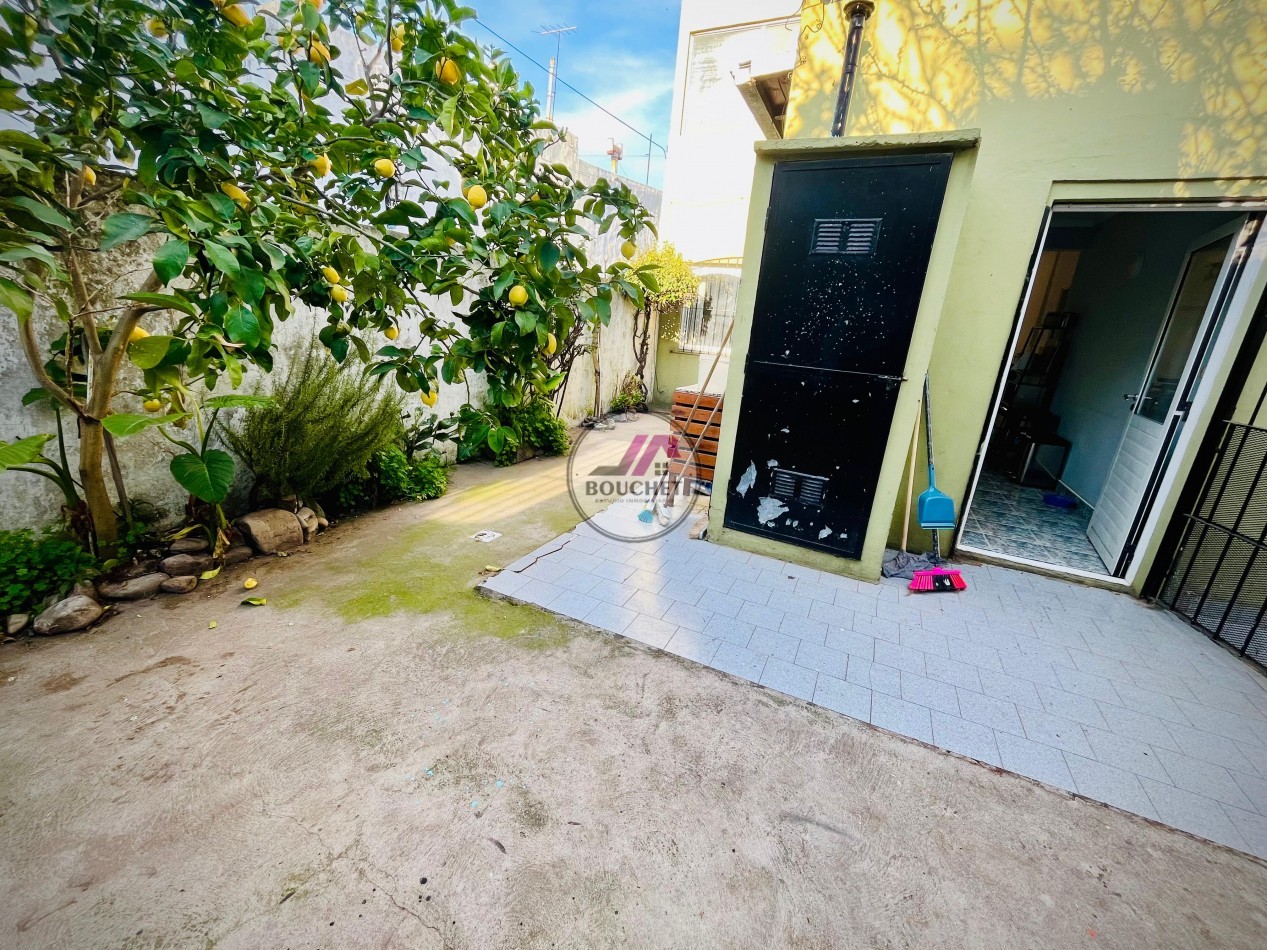 CASA PH AL FRENTE 4 AMBIENTES CON COCHERA EN VENTA | CHAUVIN