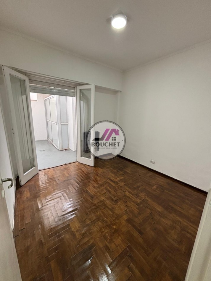 DEPARTAMENTO 2 AMBIENTE CON DEPENDENCIA Y PATIO EN VENTA | ZONA ALDREY