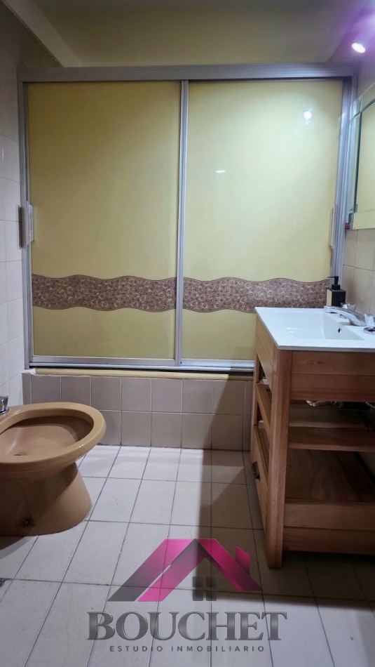 DEPARTAMENTO 2 AMBIENTES CON DEPENDENCIA EN VENTA | CENTRO