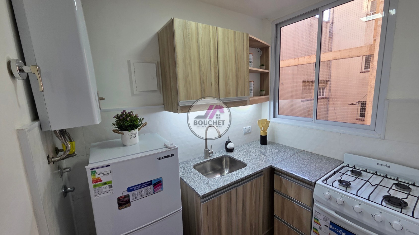 DEPARTAMENTO 2 AMBIENTES LATERAL LUMINOSO EN VENTA | CENTRO
