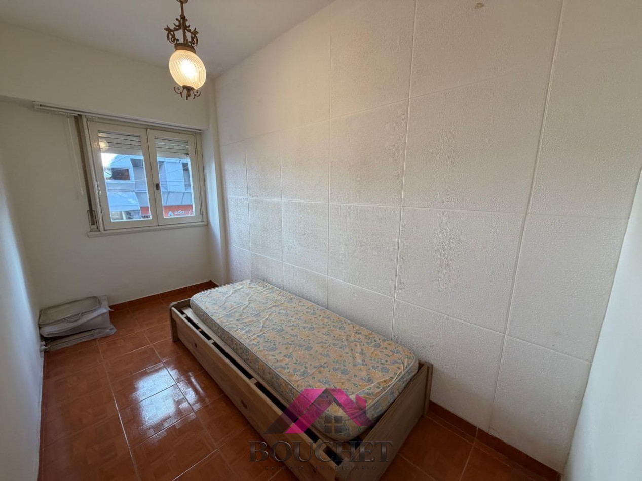 DEPARTAMENTO 2 AMBIENTES CON DEPENDENCIA Y BALCON EN VENTA | PLAZA COLON
