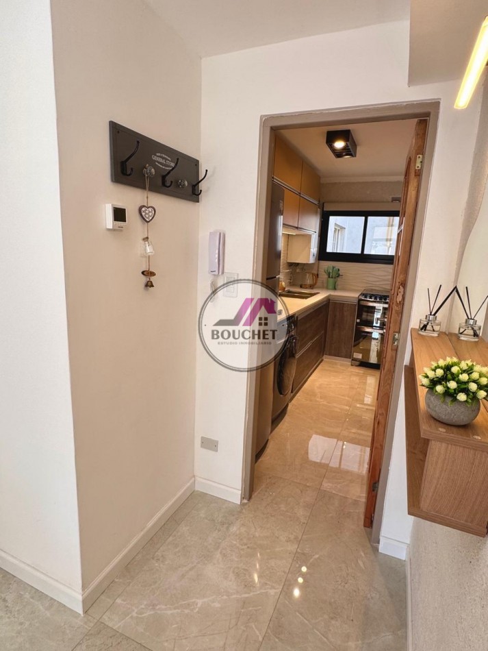 DEPARTAMENTO 3 AMBIENTES RECICLADO CON BALCON EN VENTA | PLAZA MITRE