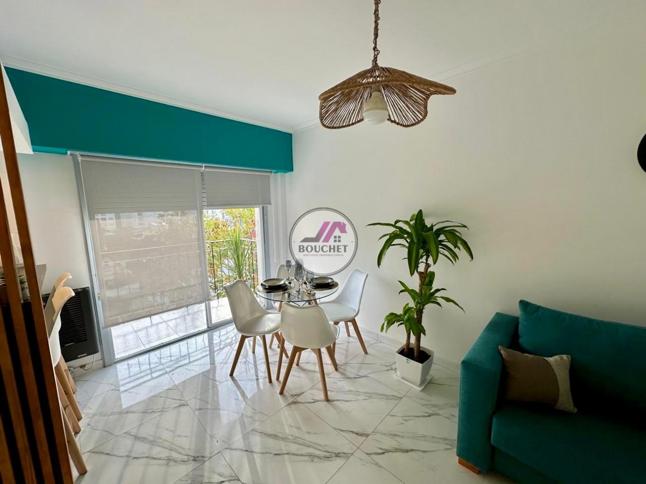 VENDO DEPARTAMENTO MONOAMBIENTE A LA CALLE CON BALCON