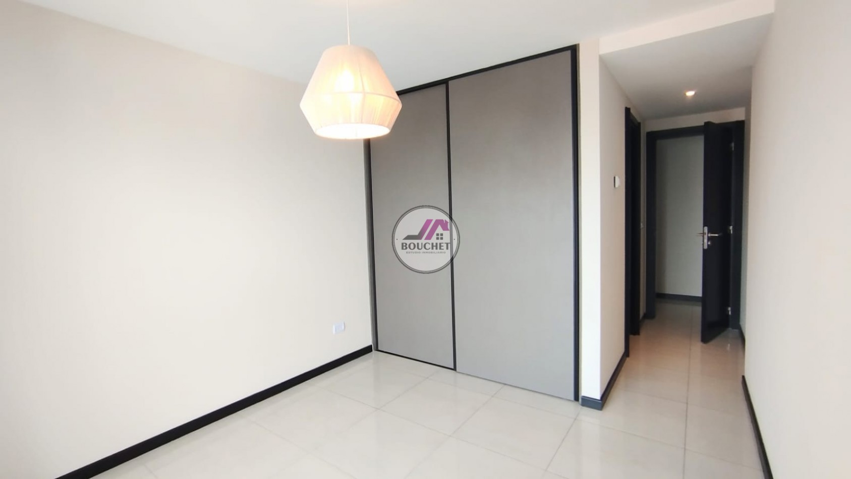 VENDO DEPARTAMENTO 2 AMBIENTES CON COCHERA Y BAULERA 