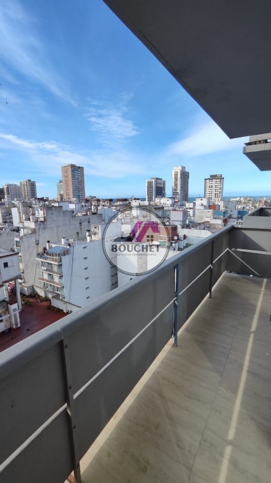 VENDO DEPARTAMENTO 3 AMBIENTES CON BALCON, BAULERA Y COCHERA