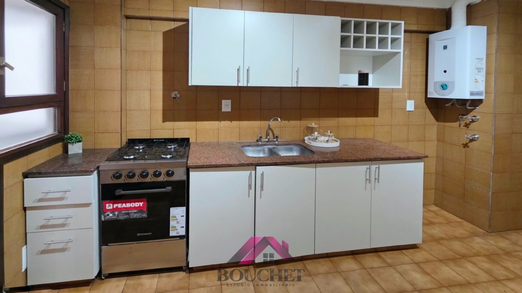 DEPARTAMENTO 2 AMBIENTES CON DEPENDENCIA EN VENTA | CENTRO