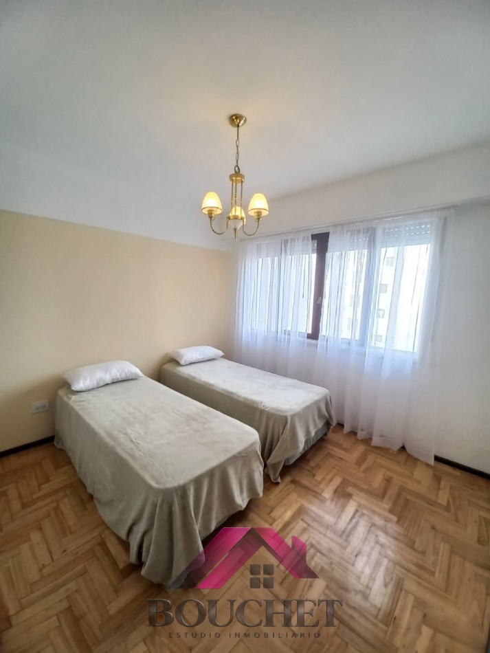 DEPARTAMENTO 3 AMBIENTES CON BALCON EN VENTA | CENTRO