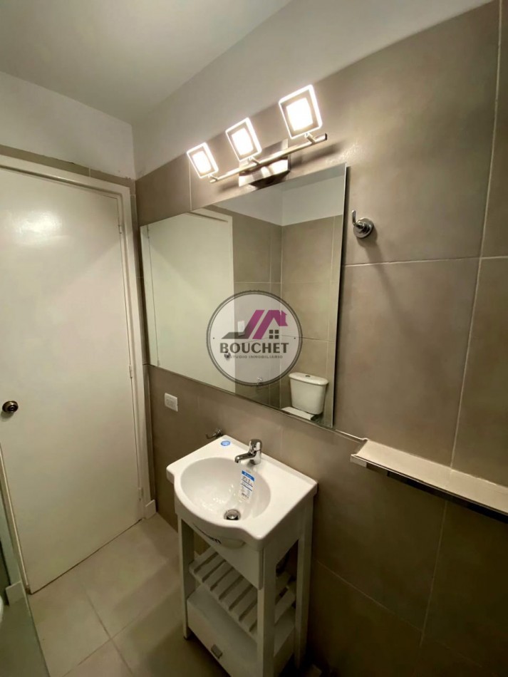 VENDO DEPARTAMENTO 2 AMBIENTES CONTRAFRENTE