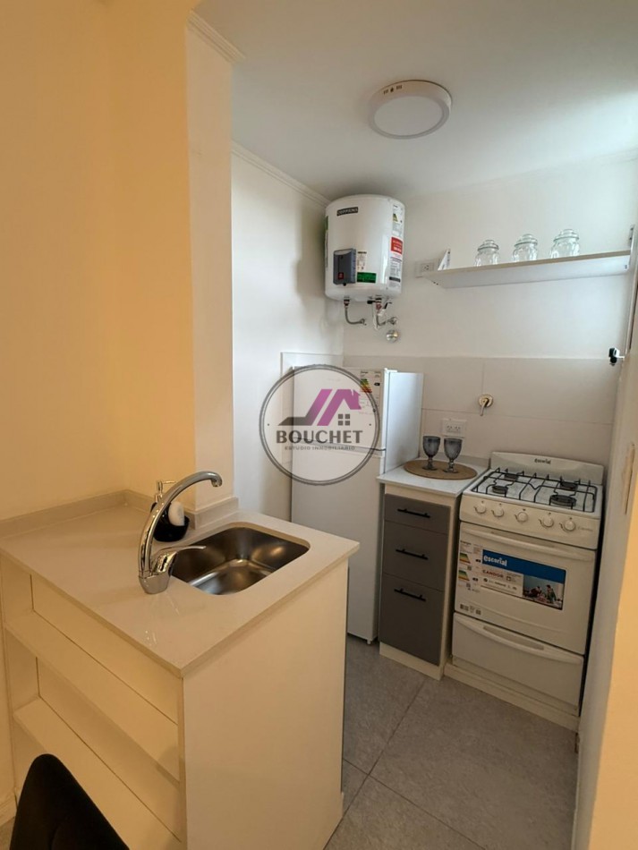 VENDO DEPARTAMENTO MONOAMBIENTE CON BALCON