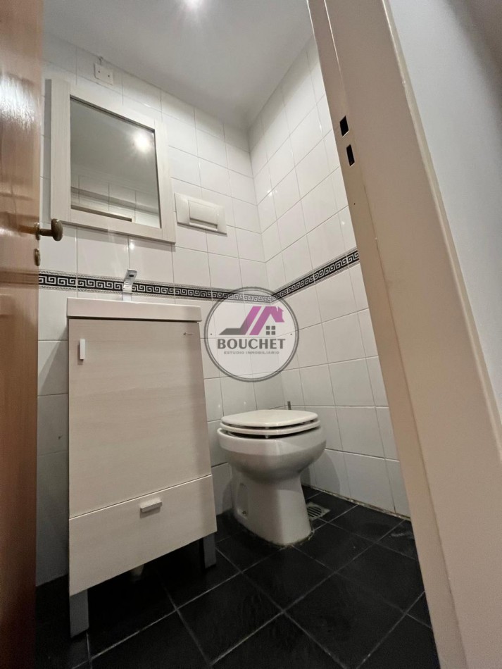 VENDO DEPARTAMENTO 3 AMBIENTES CON COCHERA PLAZA MITRE