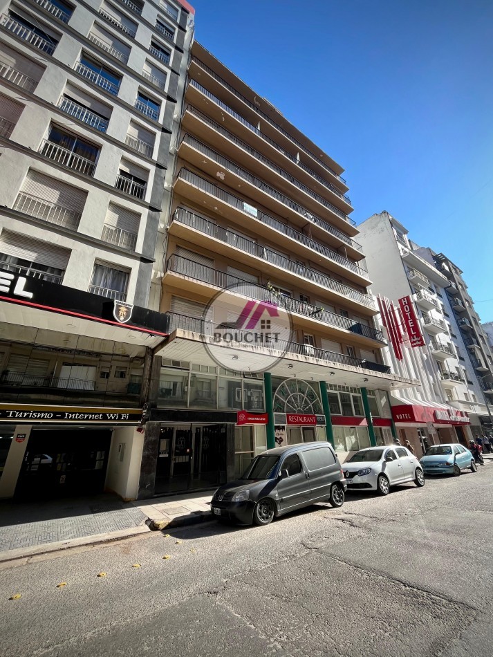 DEPARTAMENTO 2 AMBIENTES CON DEPENDENCIA Y BALCON EN VENTA | CENTRO
