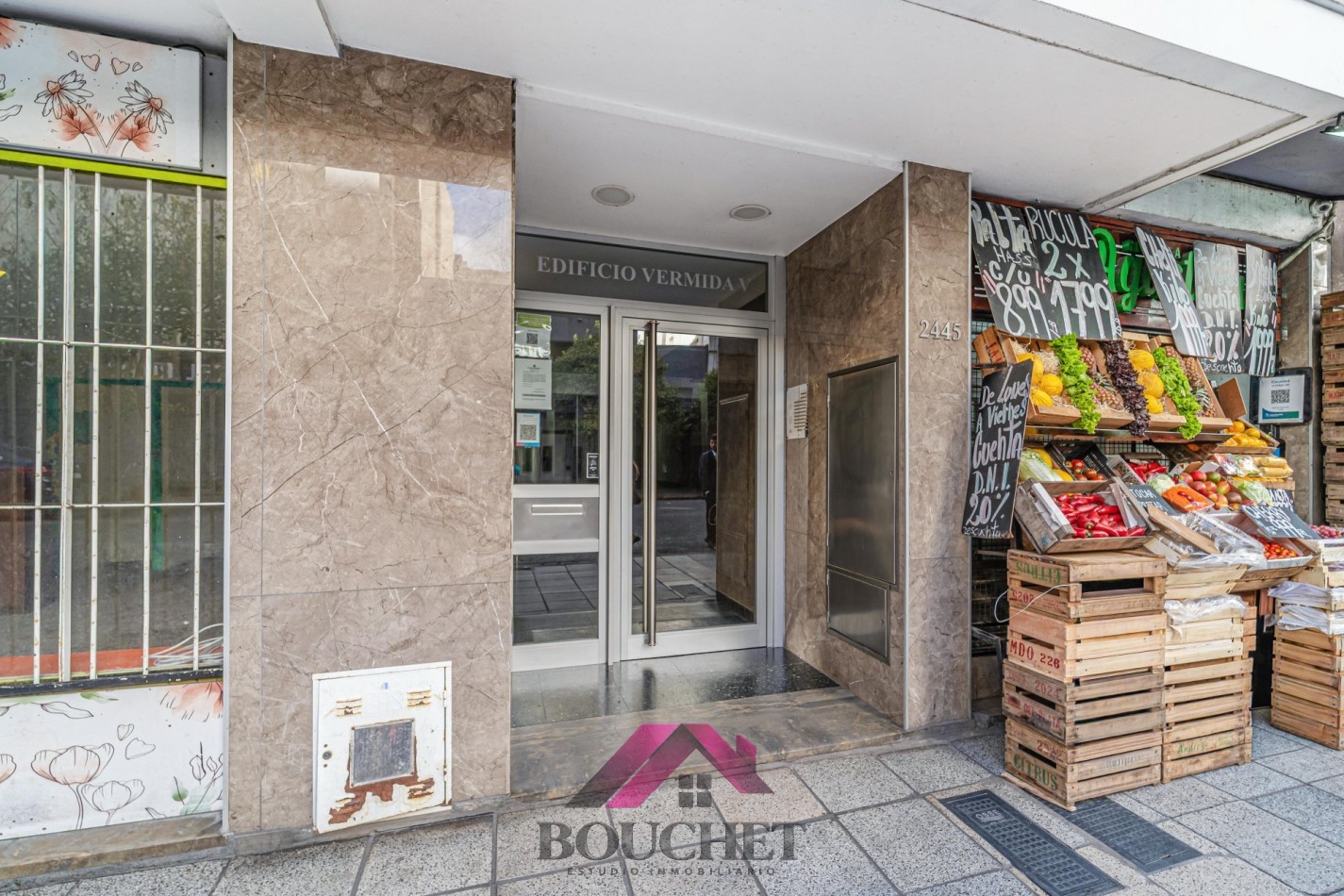 DEPARTAMENTO 2 AMBIENTES CON BALCON EN VENTA | CENTRO
