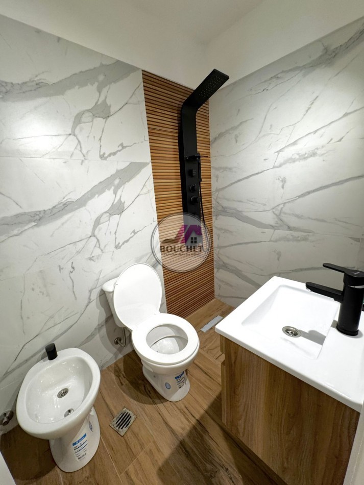 DEPARTAMENTO MONOAMBIENTE RECICLADO A LA CALLE EN VENTA | PLAZA COLON