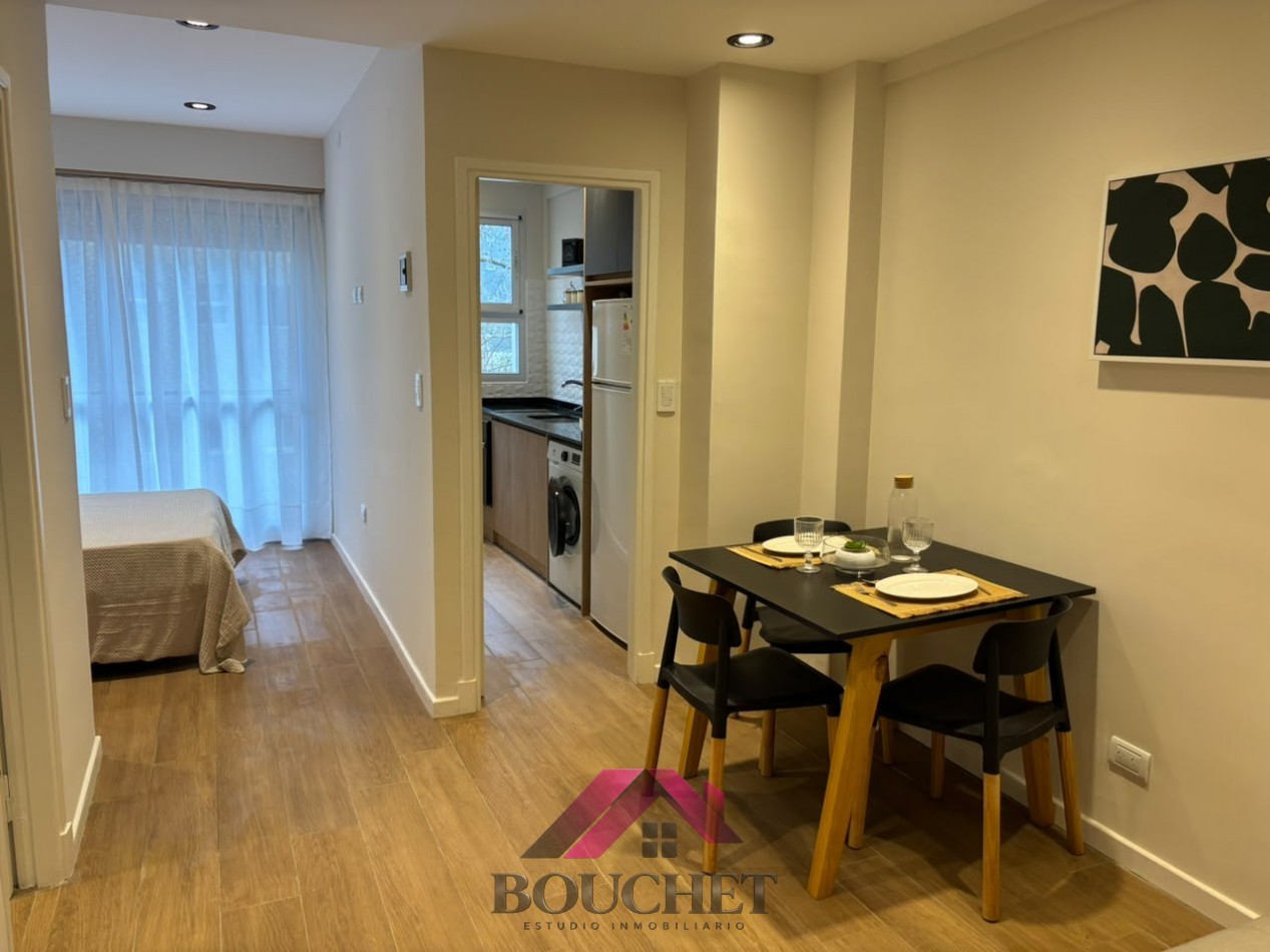 DEPARTAMENTO 1 AMBIENTE A LA CALLE EN VENTA | PLAZA COLON 
