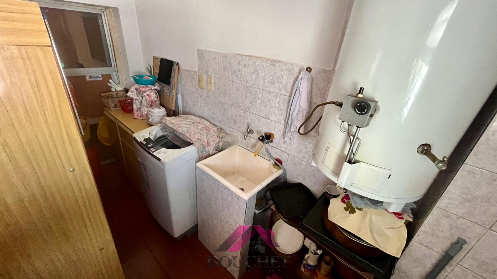 PROPIEDAD EN BLOCK DE LOCALES Y DEPARTAMENTO EN VENTA | EL PROGRESO