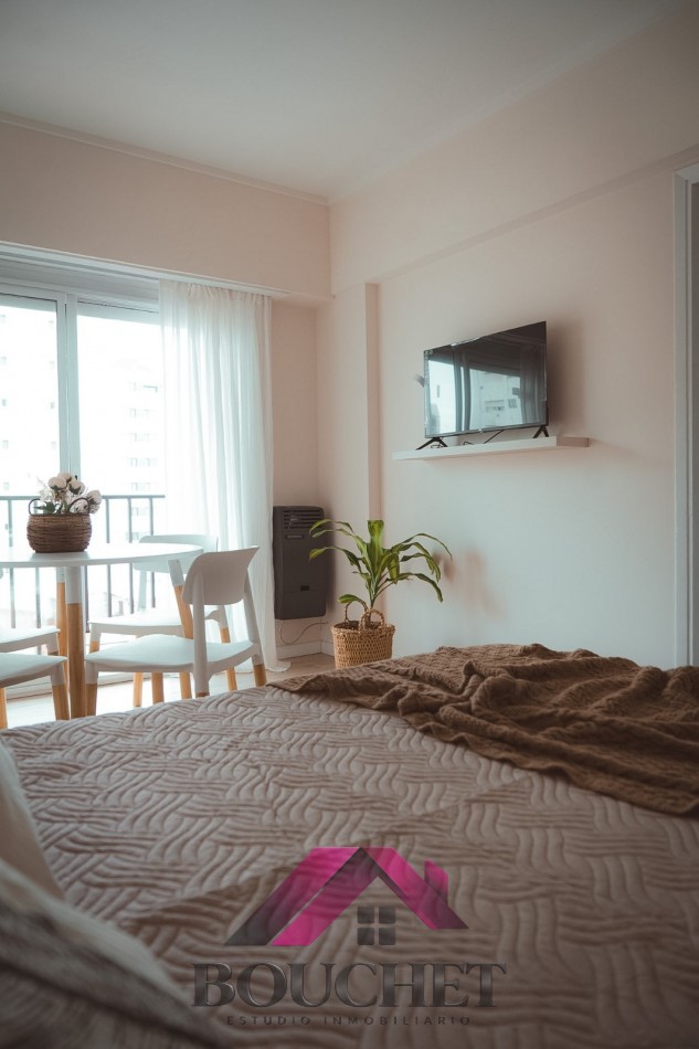 DEPARTAMENTO MONOAMBIENTE RECICLADO CON BALCON SALIENTE | ZONA ALDREY