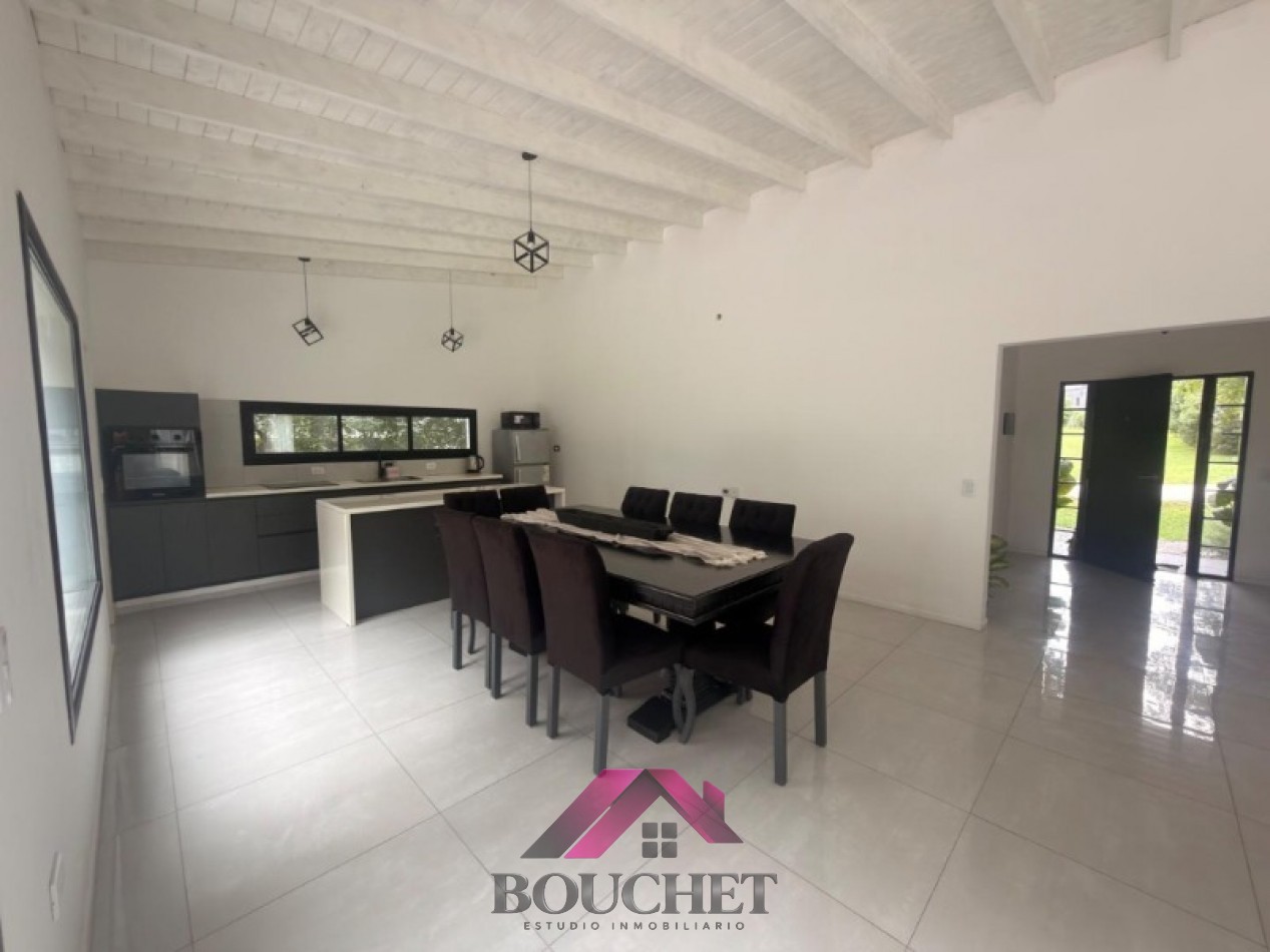 CASA EN VENTA EN BARRIO PRIVADO BARRANCAS DE SAN BENITO | PLAYA LOS LOBOS