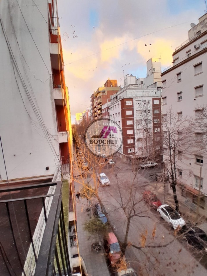VENDO DEPARTAMENTO 2 AMBIENTES EXTERNO CON BALCON