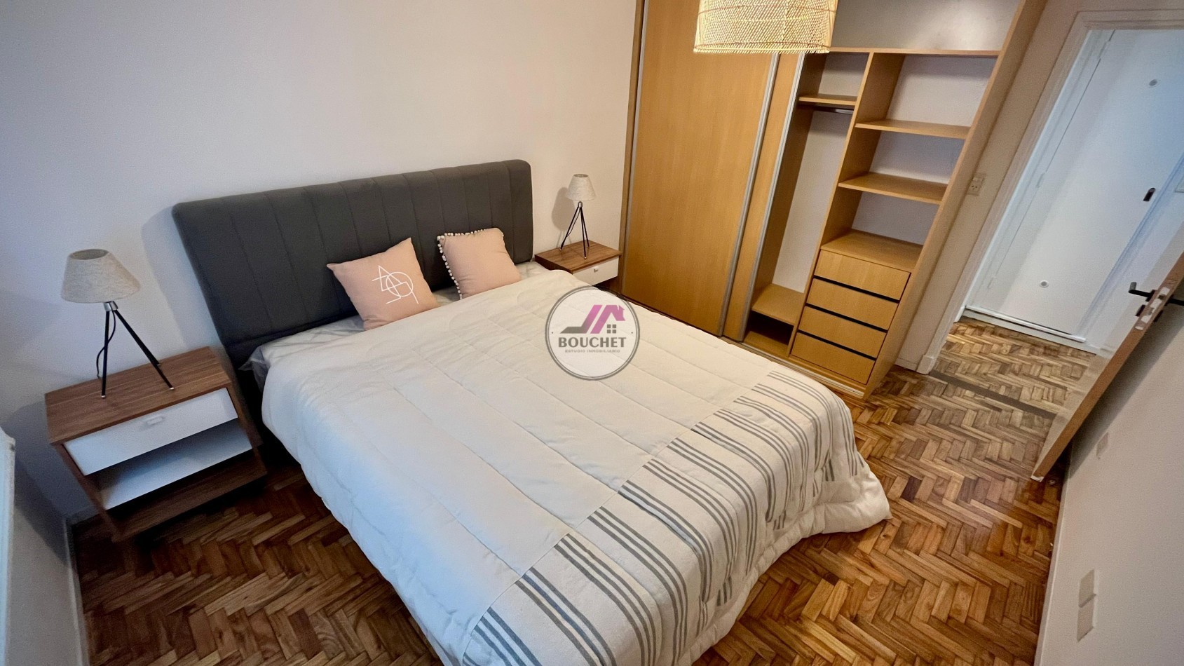 DEPARTAMENTO 4 AMBIENTES CON BALCON TERRAZA EN VENTA | PLAZA COLON
