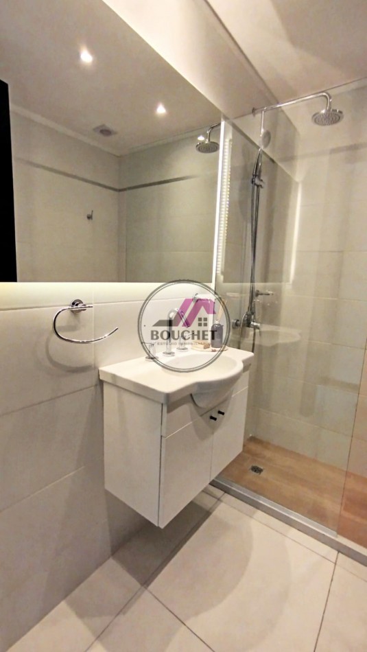 VENDO DEPARTAMENTO 2 AMBIENTES CON COCHERA Y BAULERA 