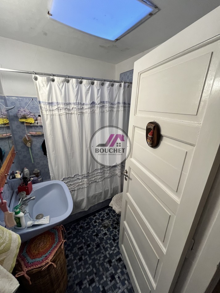 CHALET 5 AMBIENTES, GARAGE QUINCHO DOBLE Y JARDIN EN VENTA | PUNTA MOGOTES