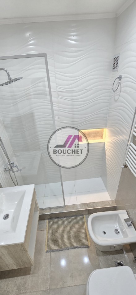 VENDO DEPARTAMENTO 3 AMBIENTES CON BALCON