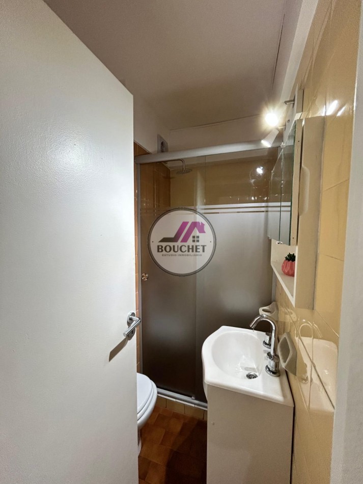 VENDO DEPARTAMENTO MONOAMBIENTE CON BALCON