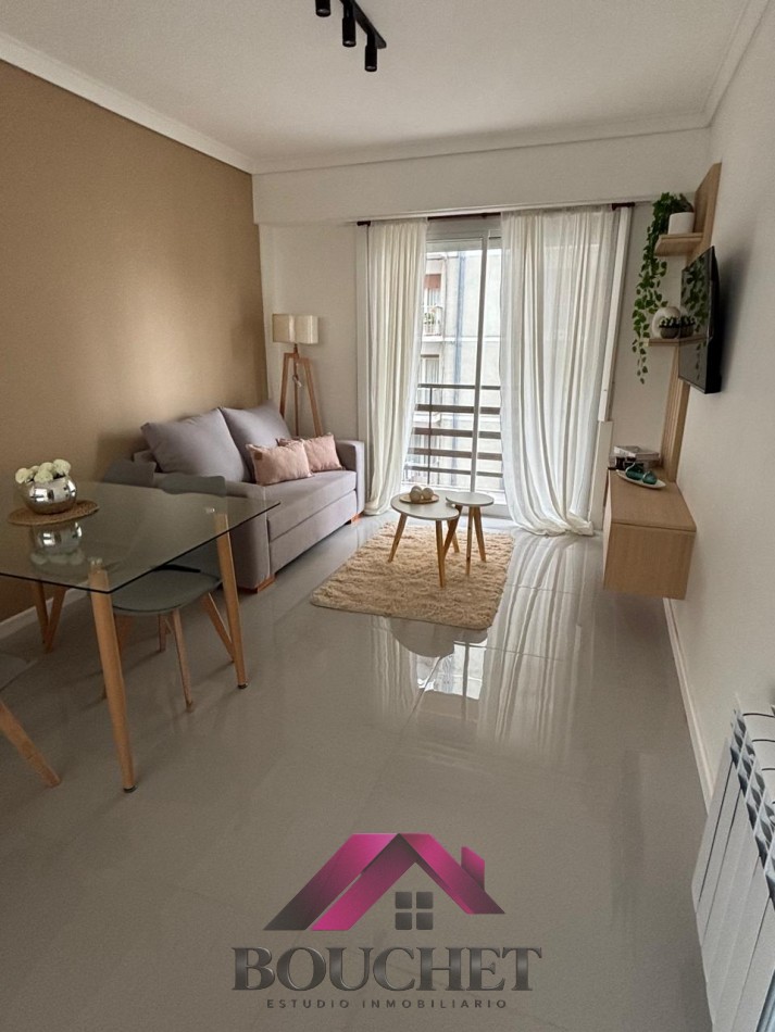 DEPARTAMENTO 3 AMBIENTES CON DEPENDENCIA FRENTE CON BALCON | LA PERLA SUR 