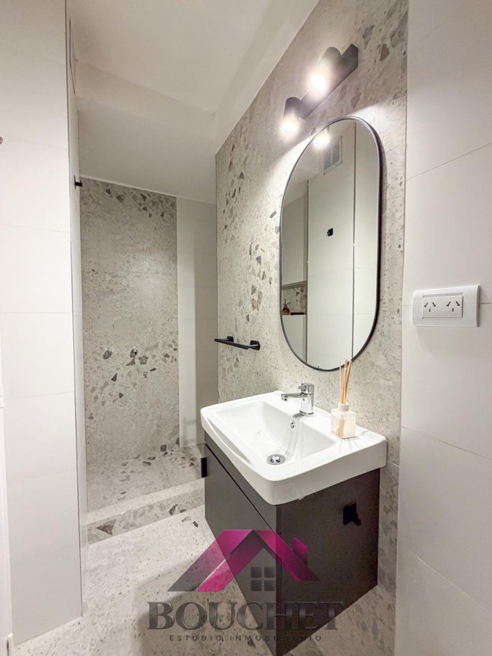 DEPARTAMENTO 2 AMBIENTES A LA CALLE EN VENTA | CENTRO