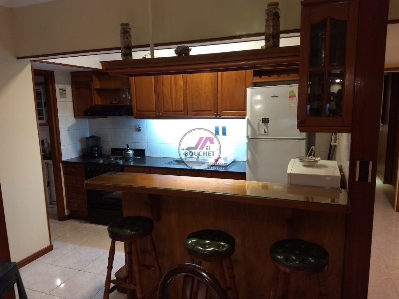 ALQUILER DEPARTAMENTO 4 PERSONAS CON TERRAZA Y COCHERA