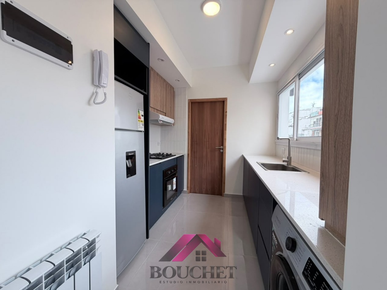 DEPARTAMENTO 3 AMBIENTES DOBLE BALCON EN VENTA | CENTRO