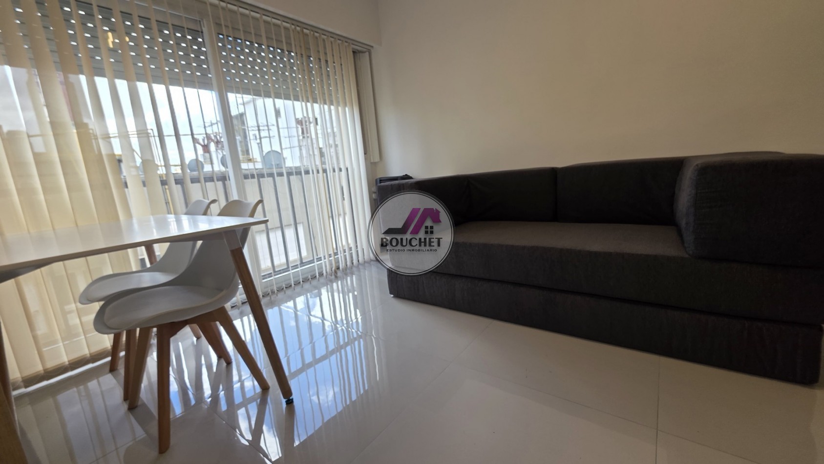 DEPARTAMENTO MONOAMBIENTE LATERAL EN VENTA | CENTRO