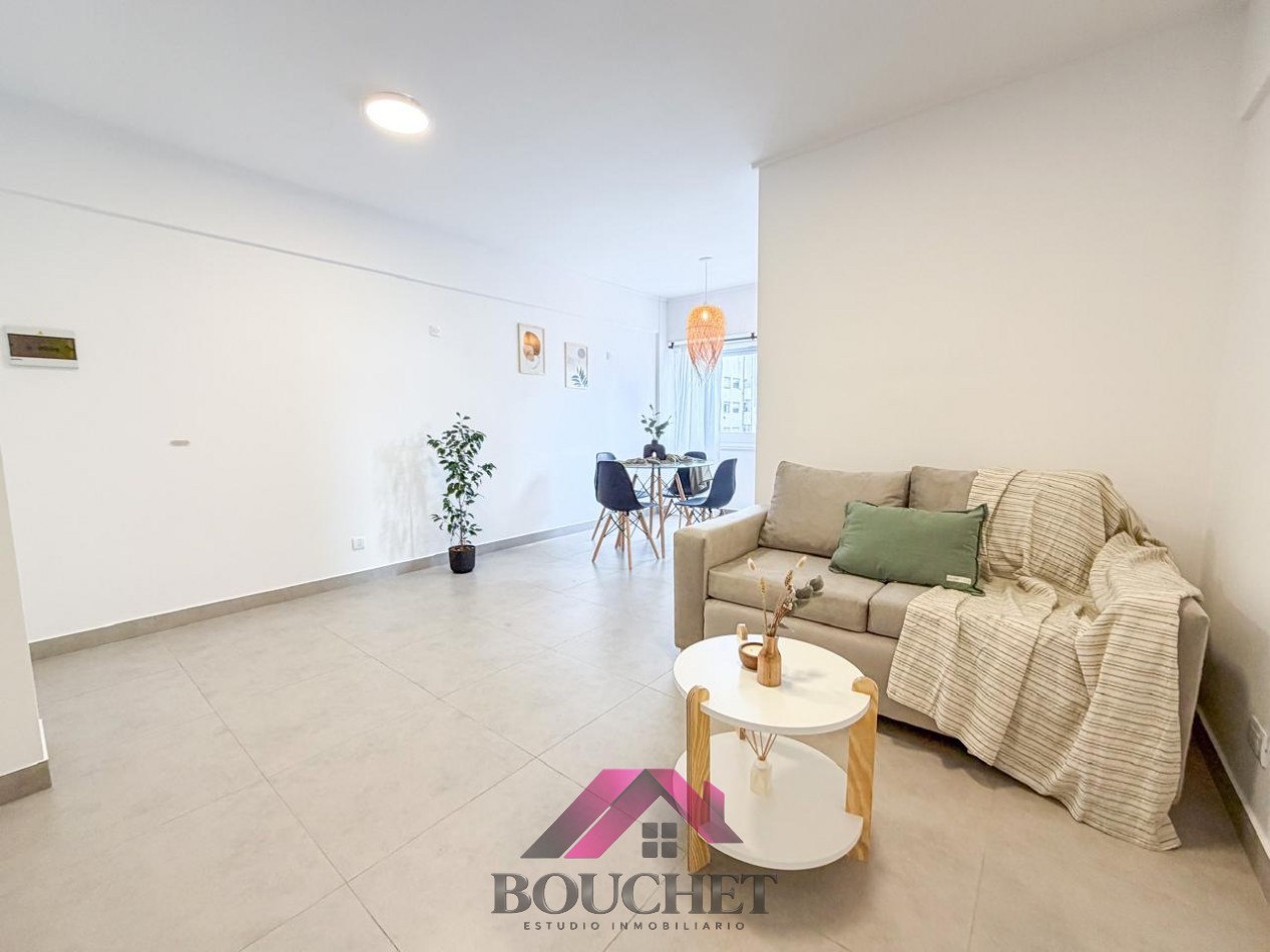 DEPARTAMENTO 2 AMBIENTES A LA CALLE EN VENTA | CENTRO