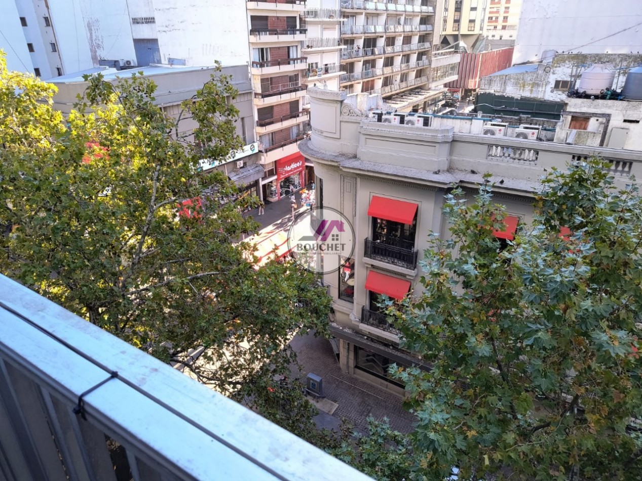 DEPARTAMENTO 2 AMBIENTES ORIGINAL A LA CALLE EN VENTA | CENTRO