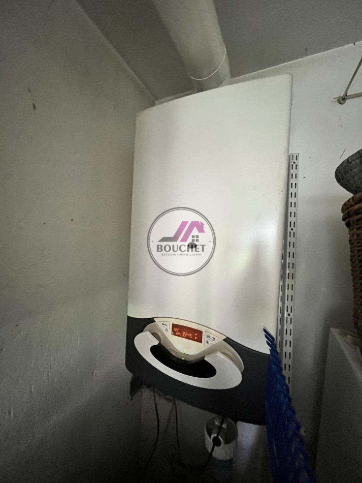 CHALET 5 AMBIENTES, GARAGE QUINCHO DOBLE Y JARDIN EN VENTA | PUNTA MOGOTES
