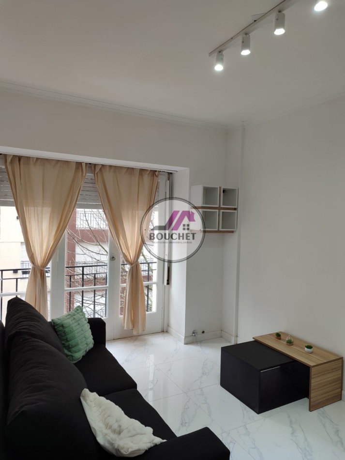 DEPARTAMENTO 2 AMBIENTES A LA CALLE EN VENTA | CENTRO