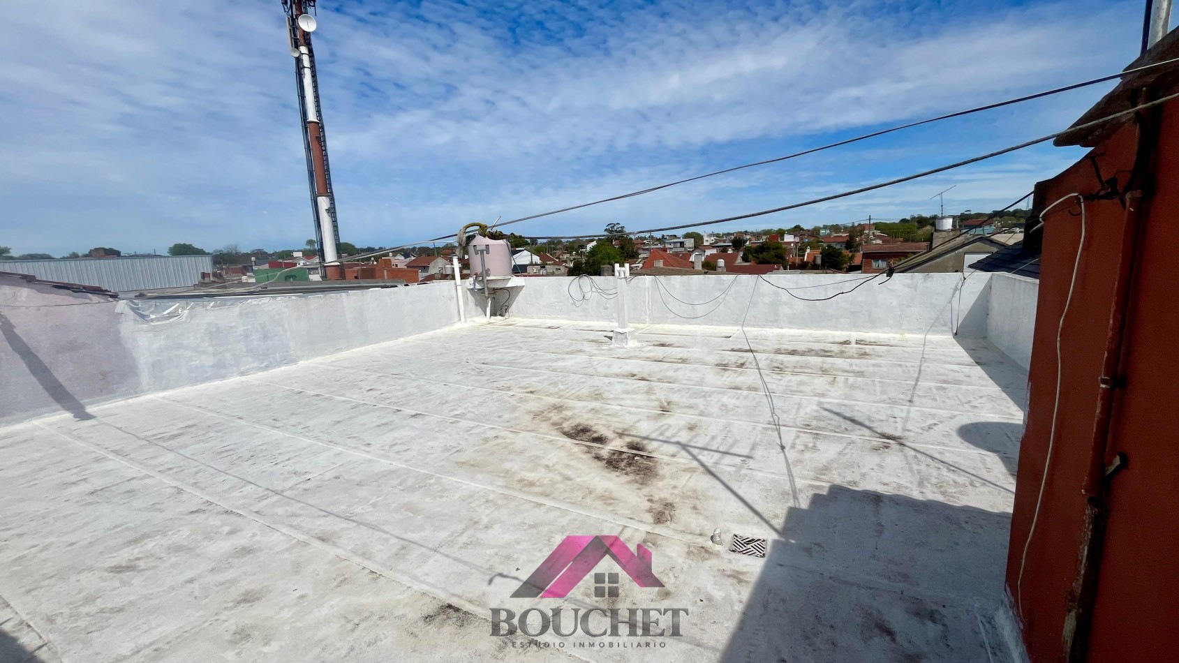 PROPIEDAD EN BLOCK DE LOCALES Y DEPARTAMENTO EN VENTA | EL PROGRESO