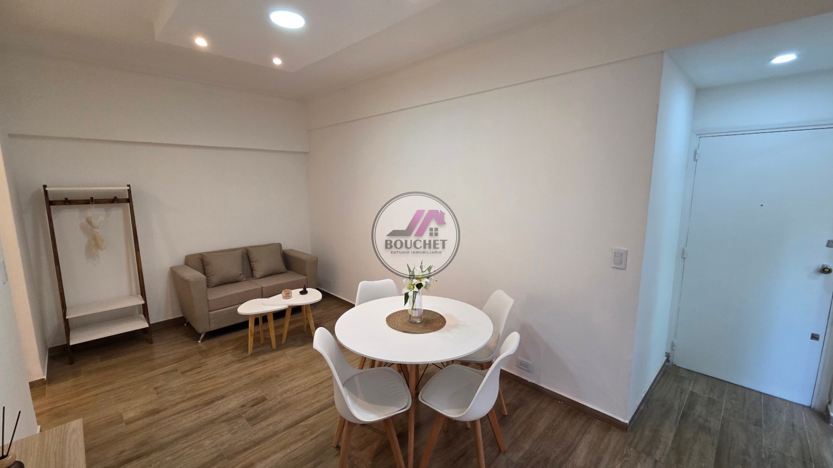 DEPARTAMENTO 2 AMBIENTES LATERAL LUMINOSO EN VENTA | CENTRO