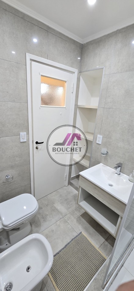 VENDO DEPARTAMENTO 3 AMBIENTES CON BALCON