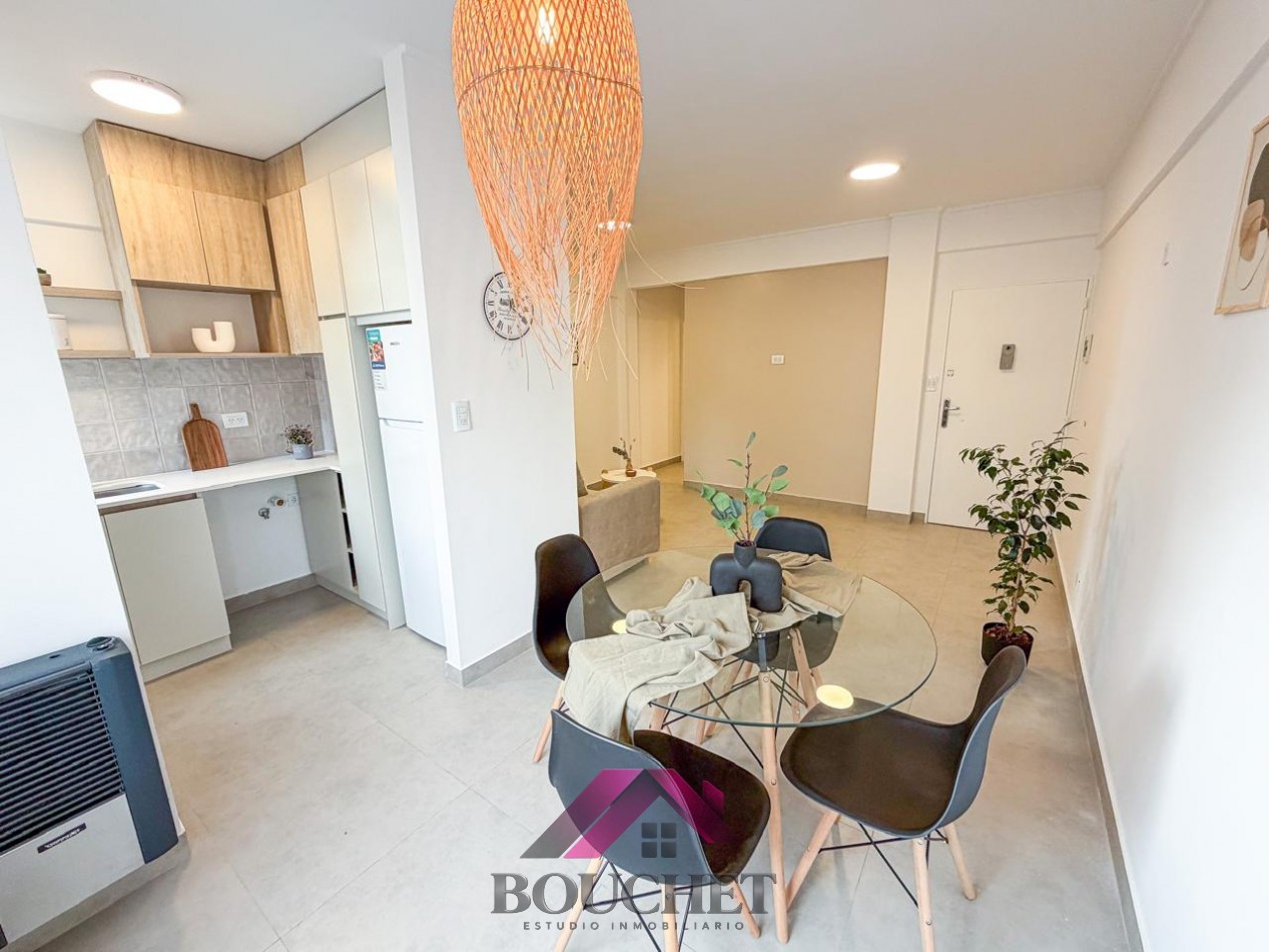 DEPARTAMENTO 2 AMBIENTES A LA CALLE EN VENTA | CENTRO