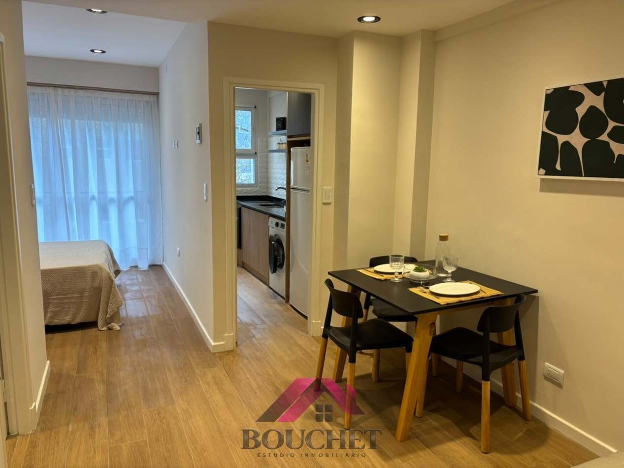 DEPARTAMENTO 1 AMBIENTE A LA CALLE EN VENTA | PLAZA COLON 