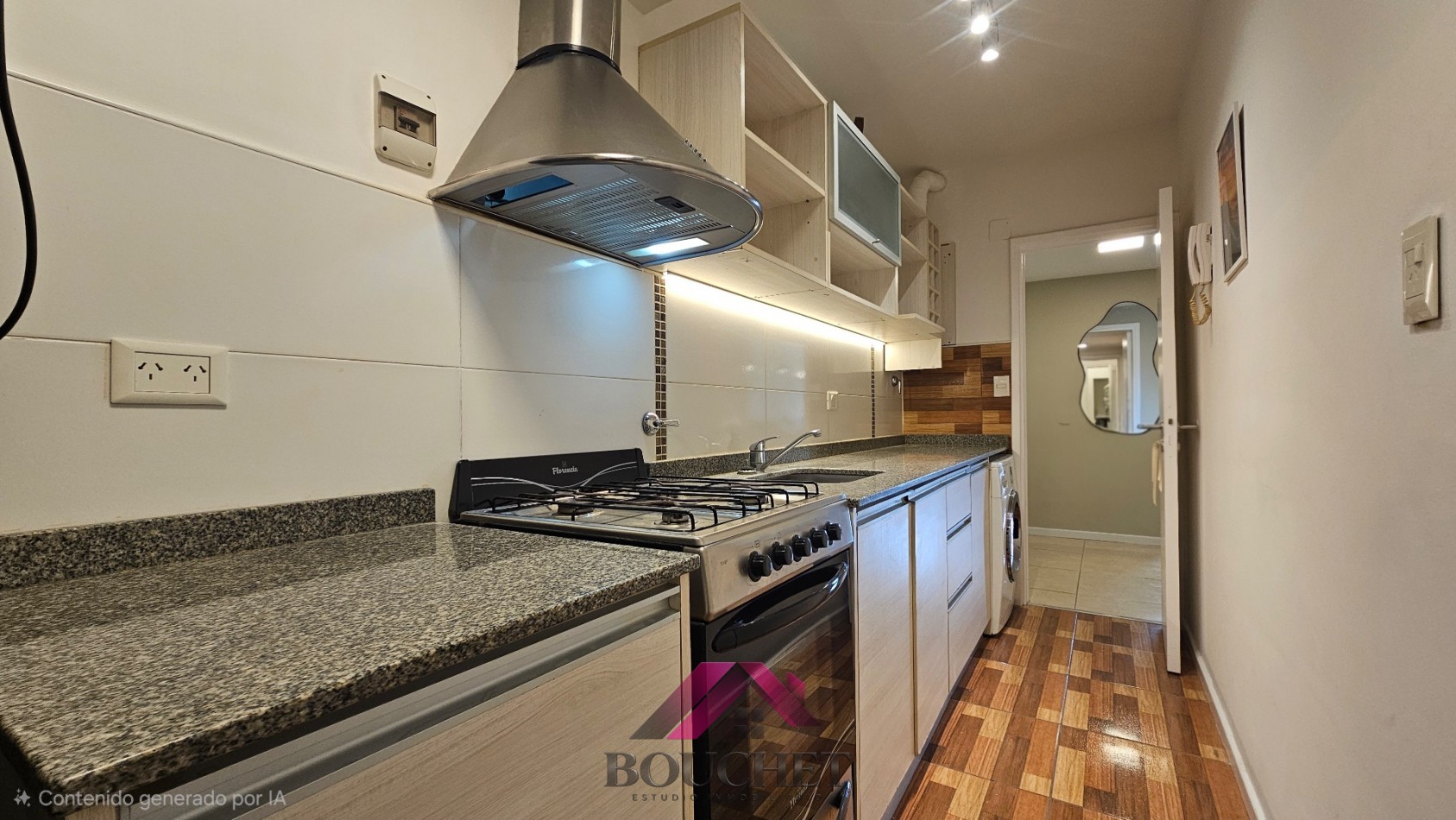DEPARTAMENTO 2 AMBIENTES CON BALCON FRENTE A LA PLAZA EN VENTA | PLAZA COLON