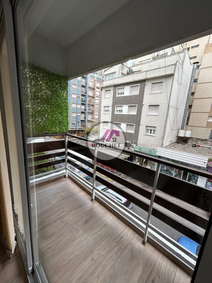 VENDO DEPARTAMENTO 2 AMBIENTES CON BALCON