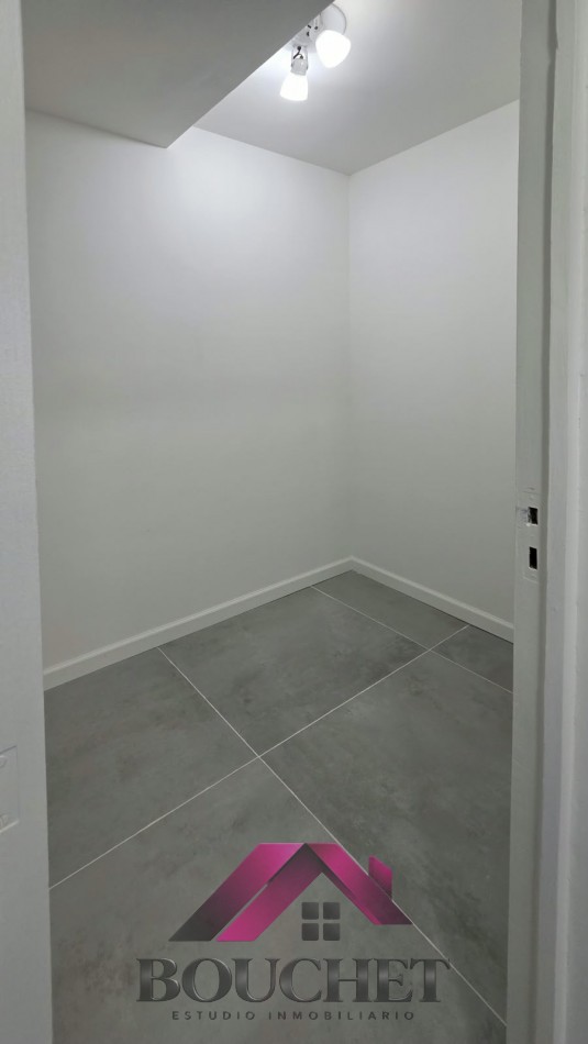 DEPARTAMENTO 2 AMBIENTES CON DEPENDENCIA Y BALCON | CENTRO 