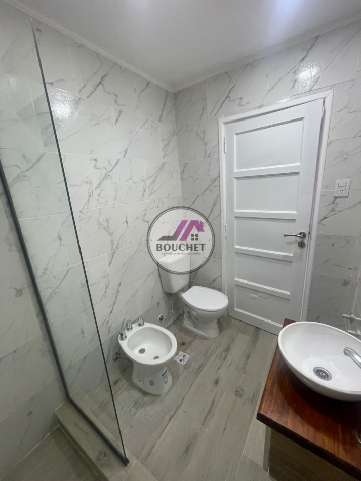 VENDO PH 2 AMBIENTES CON PATIO SAN CARLOS