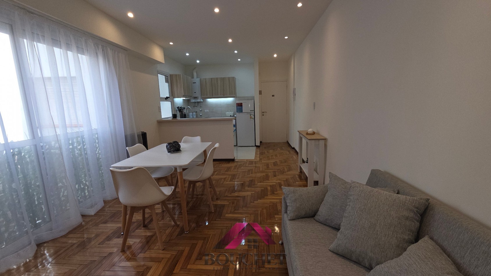 DEPARTAMENTO 2 AMBIENTES LATERAL EN VENTA | PLAZA COLON