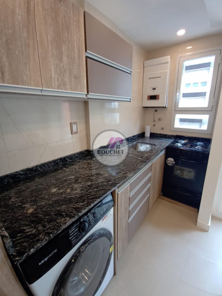 DEPARTAMENTO 1 AMBIENTE RECICLADO CON BALCON EN VENTA | PLAZA COLON