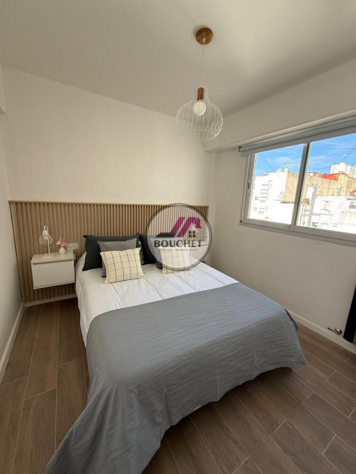 VENDO DEPARTAMENTO 2 AMBIENTES SOBRE COLON CON BALCON